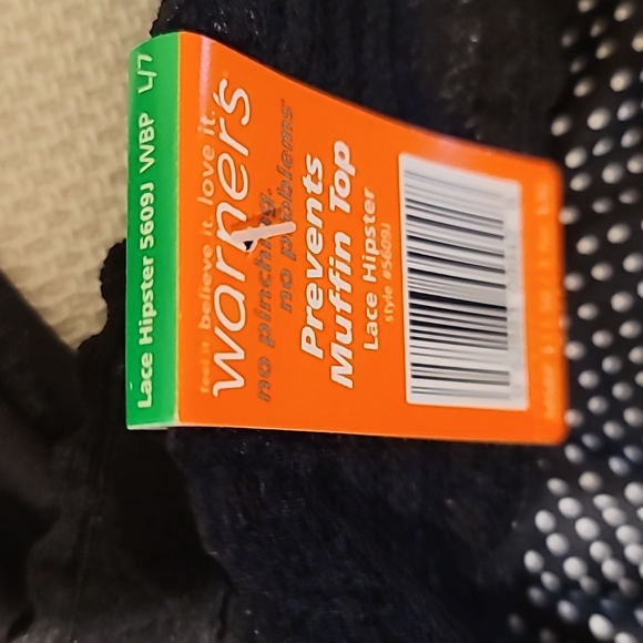 NWT Bundle of 4 Warner's, Size 7/L, No Muffin Top Lace Hipsters - Picture 3 of 5